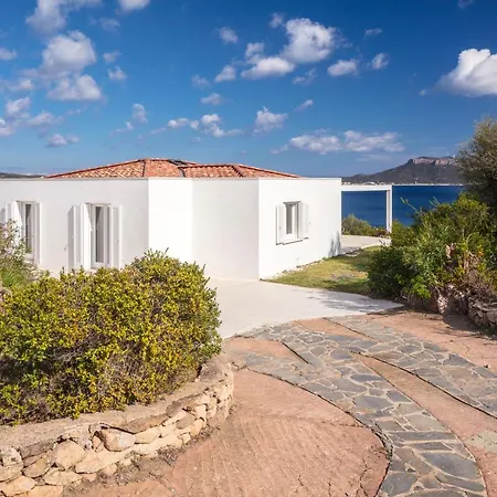 Landscape White House Villa